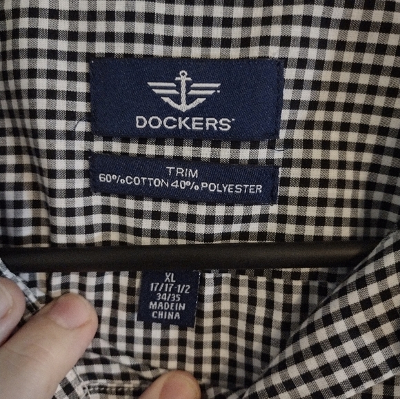 Dockers Button Down Dress Shirt Size XL Color Black and White Checkered - Picture 2 of 3
